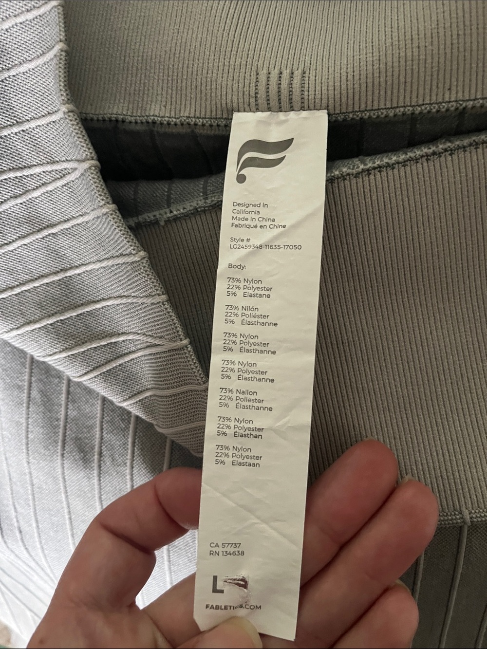 Fabletics Gray Ribbed Wave-Pattern Leggings - Picture 4 of 4